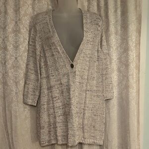 J. Jill Cream Speckled V-Neck Single Button Cardigan
